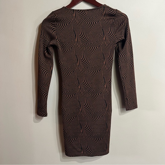 Zara Jacquard Mini Dress - Picture 5 of 5